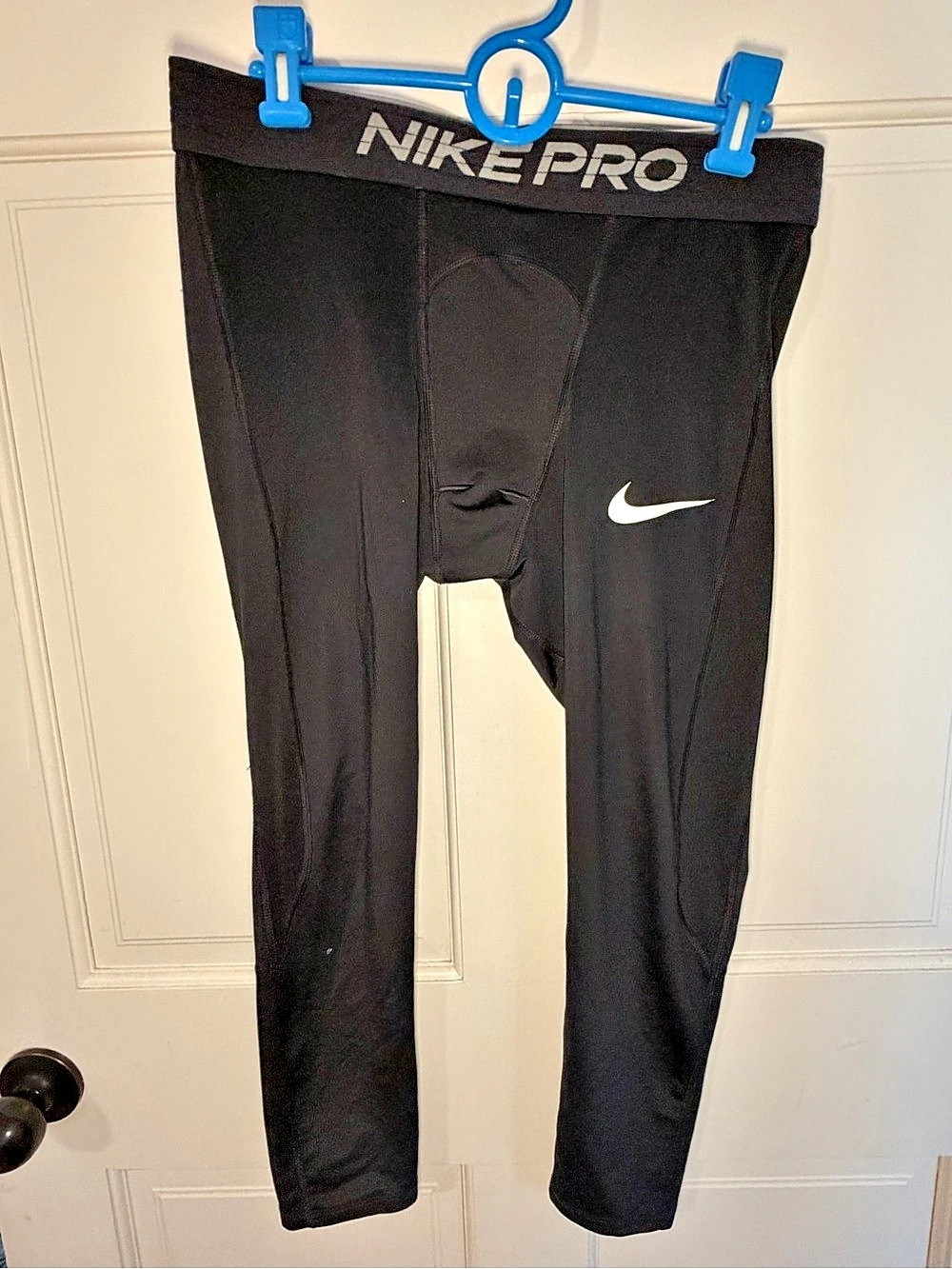 Nike Dri-FIT Tight Fit Women’s Black Athletic Leggings Size Large